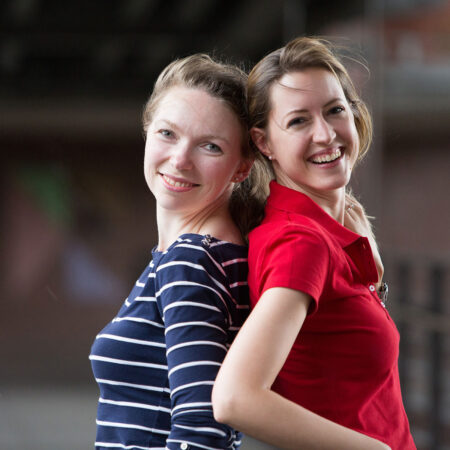 doppelportrait mit wind in der speicherstadt